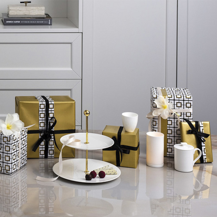 MetroChic blanc Gifts Mug with lid 11.5x8.5x11cm